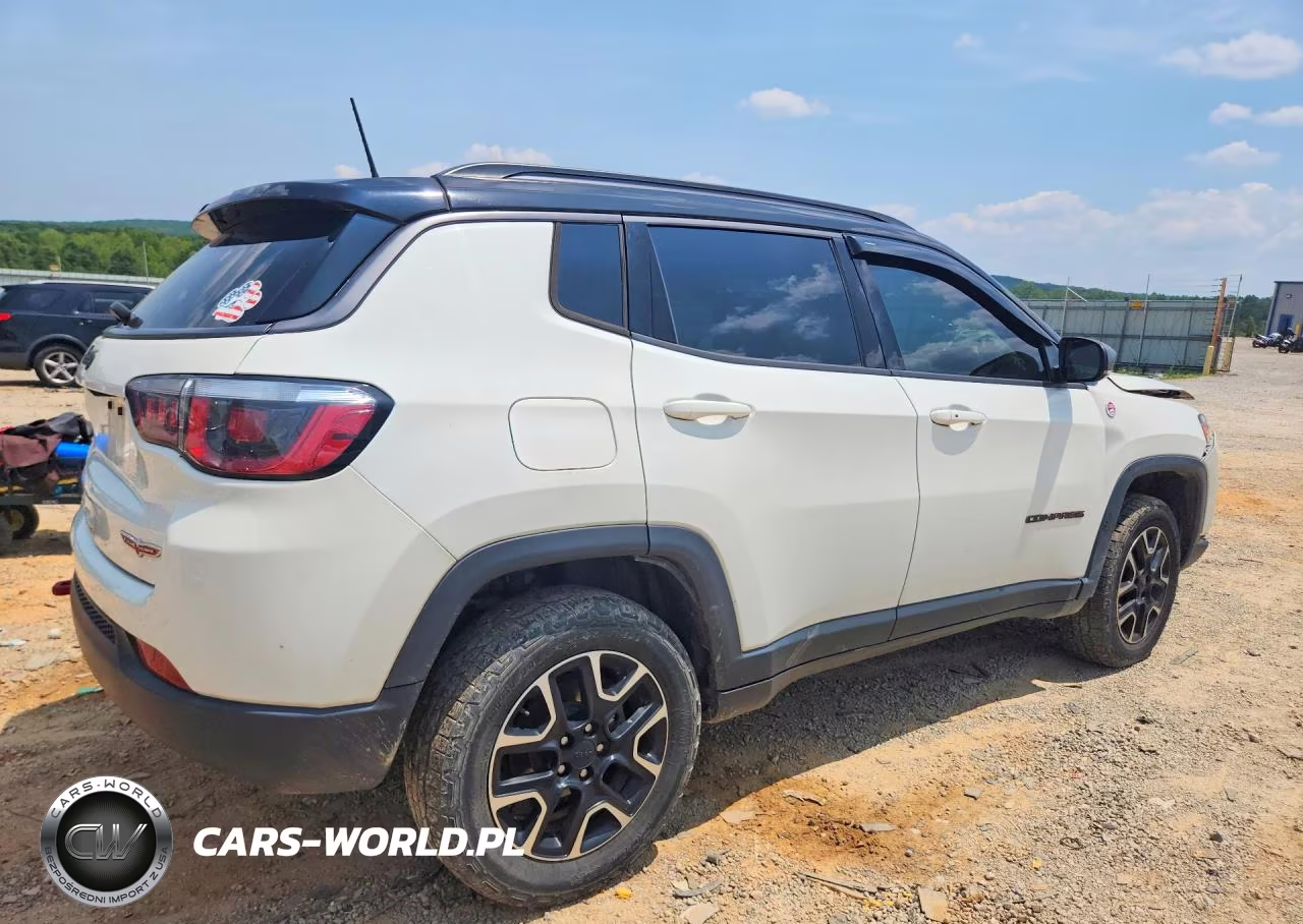2020 Jeep Compass Trailhawk VIN:3C4NJDDB3LT195413 - 3