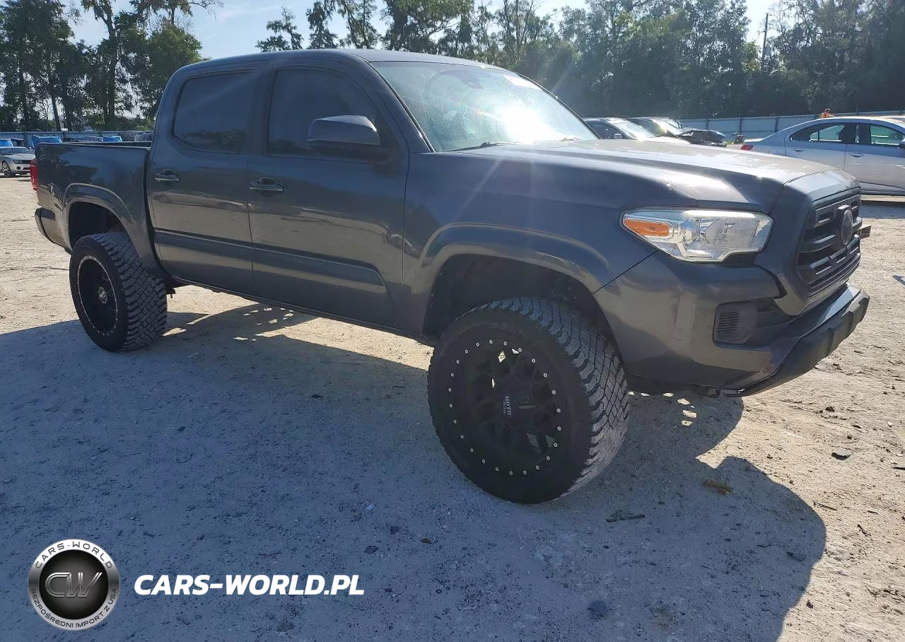 2018 Toyota Tacoma Sr VIN:5TFAX5GN9JX126882 - 4