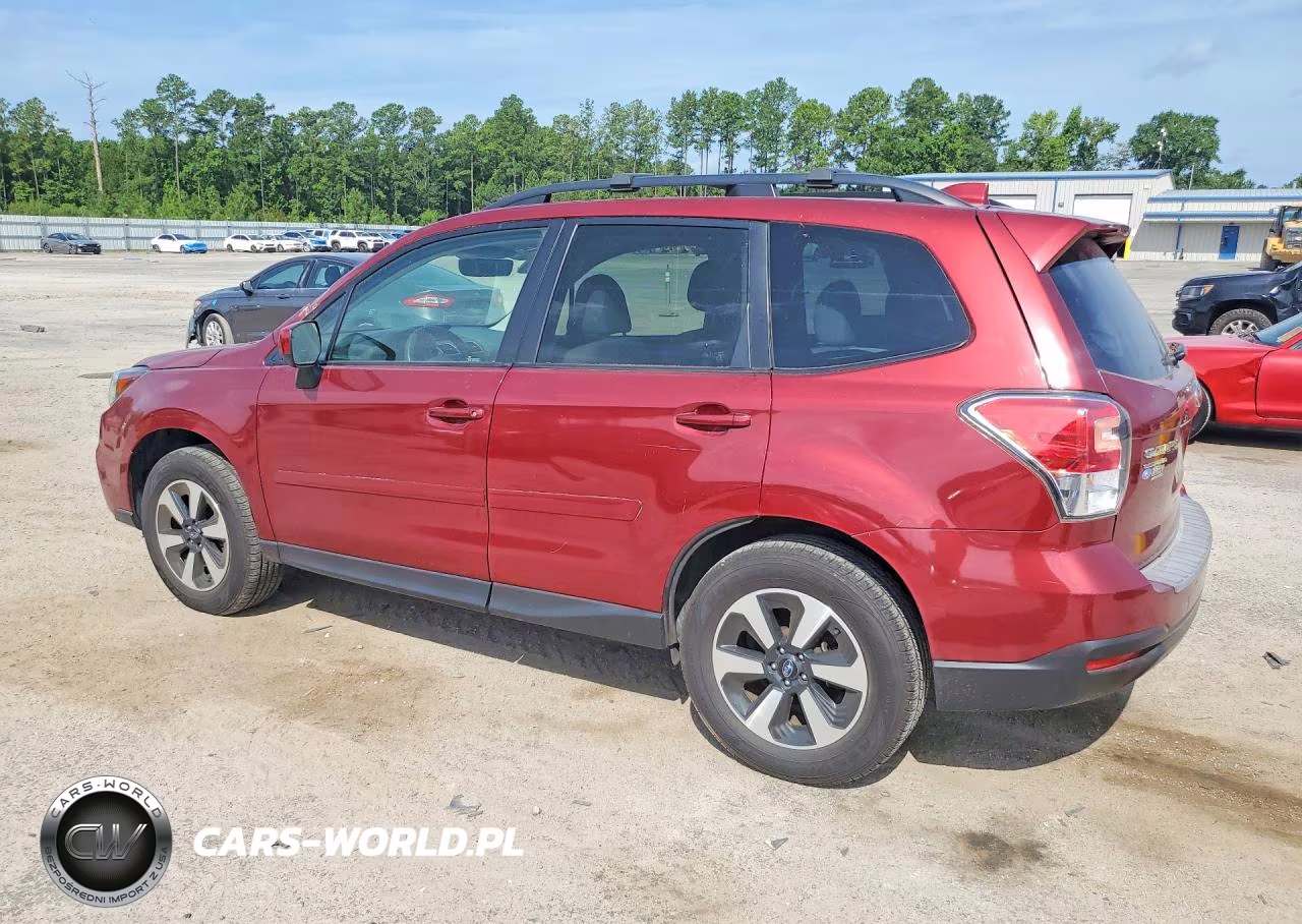 2018 Subaru Forester 2.5I Premium VIN:JF2SJAGC4JH575721 - 2