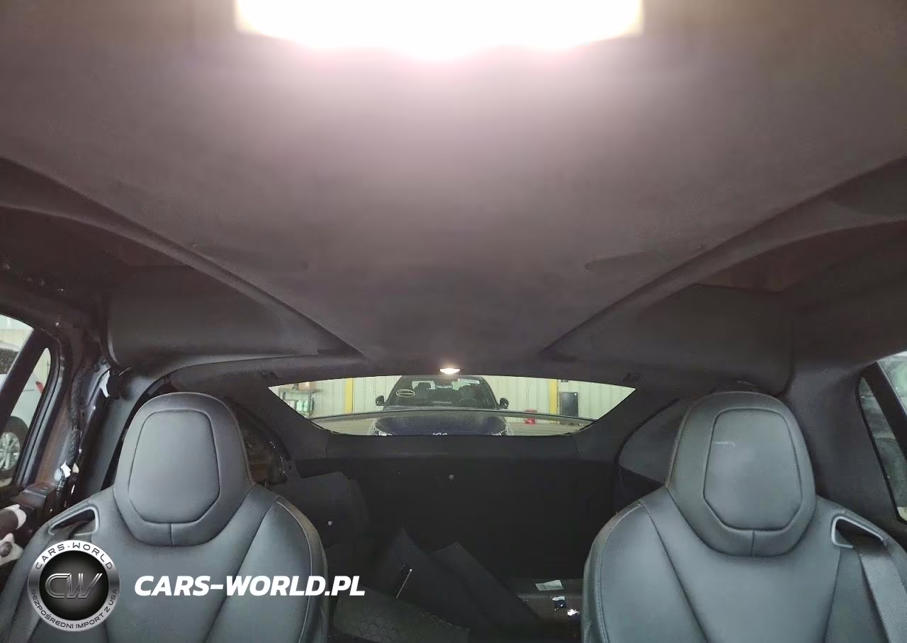 2022 Tesla Model X VIN:7SAXCBE57NF335418 - 10