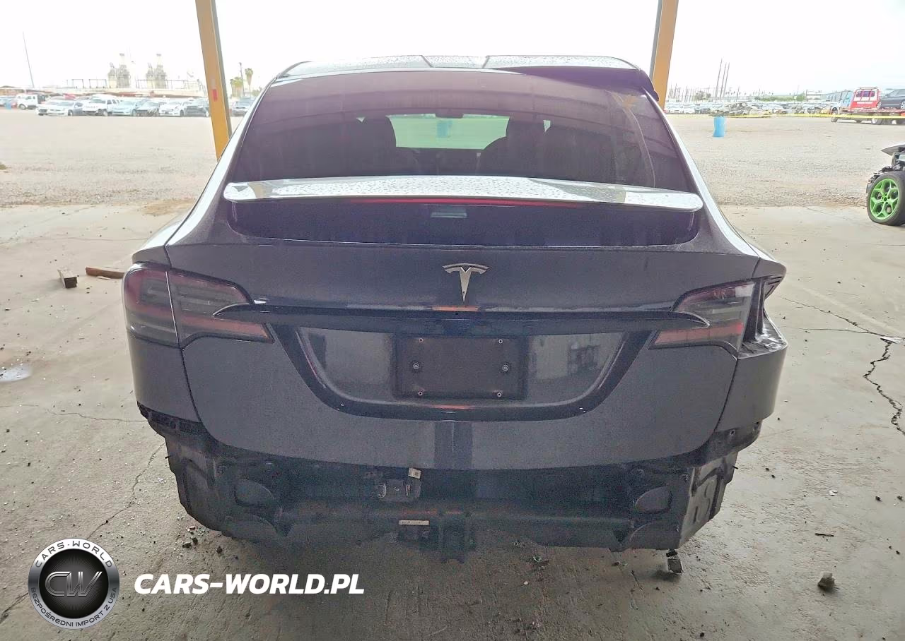 2022 Tesla Model X VIN:7SAXCBE57NF335418 - 6