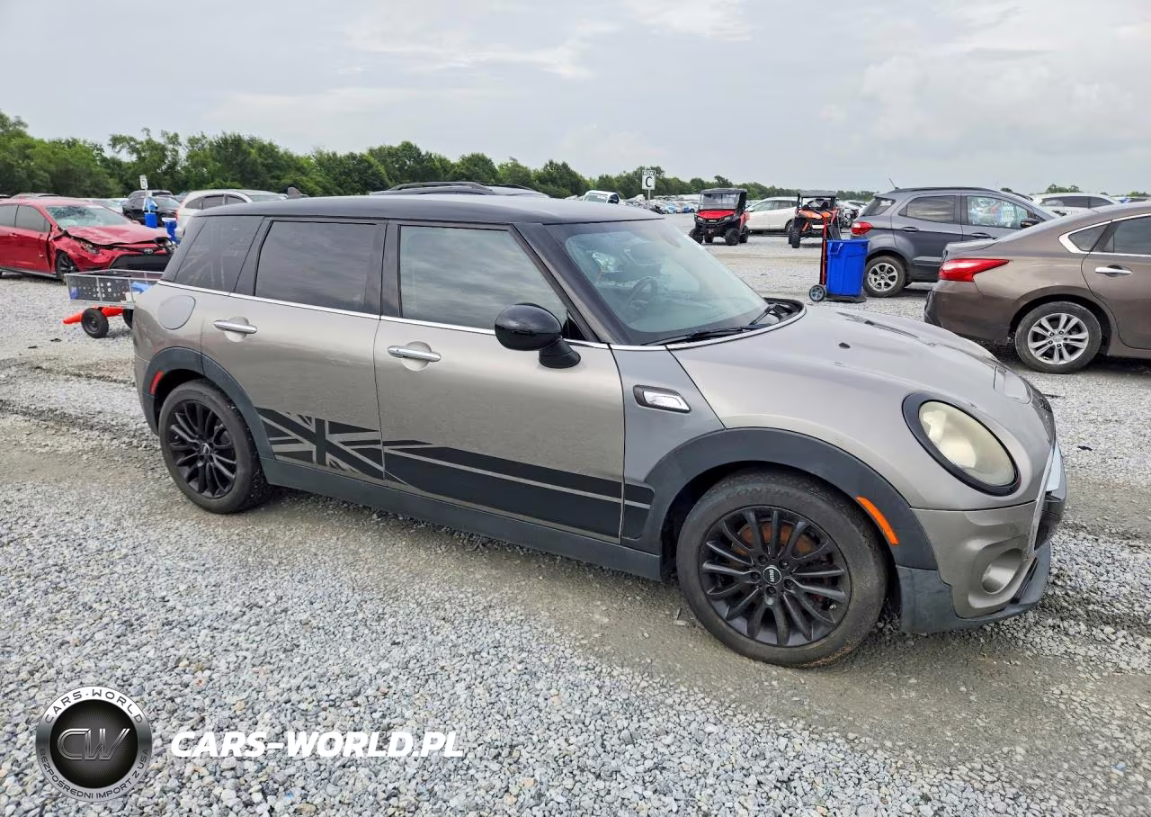 2017 Mini Cooper S Clubman VIN:WMWLN9C39H2E50514 - 4