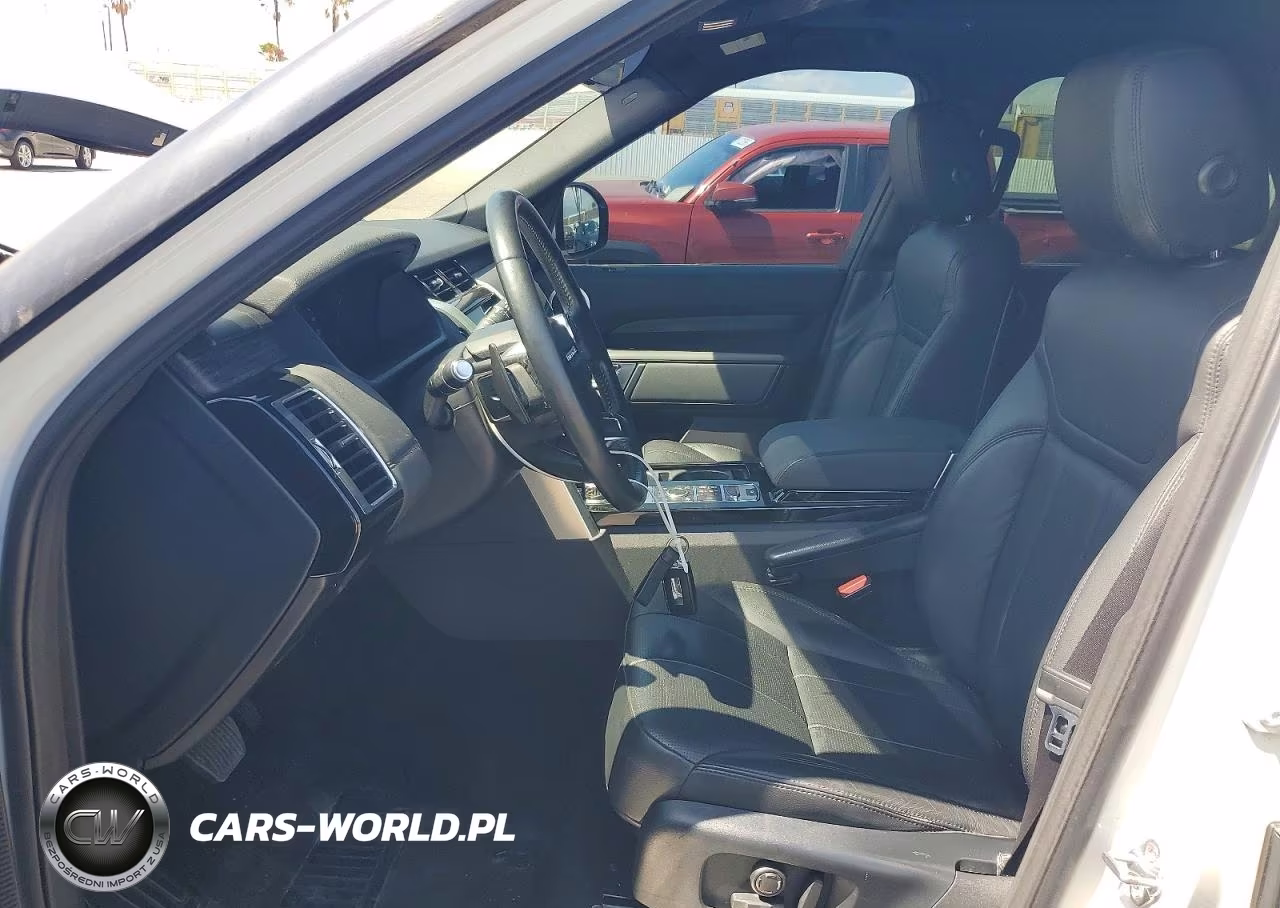 2018 Land Rover Discovery Hse VIN:SALRR2RV9JA054005 - 7