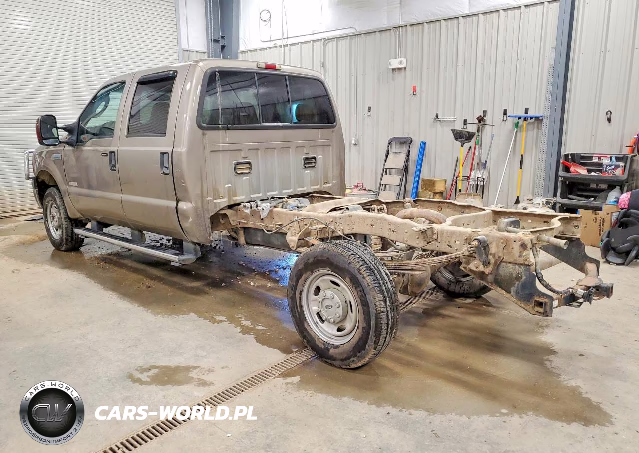 2005 Ford F350 Srw Super Duty VIN:1FTWW31P45EC34111 - 2