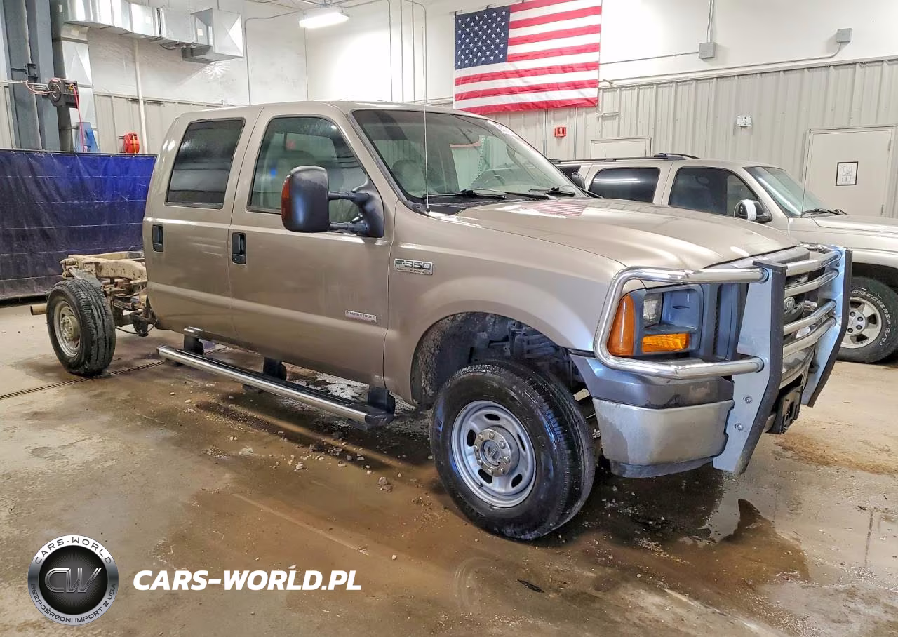 2005 Ford F350 Srw Super Duty VIN:1FTWW31P45EC34111 - 4