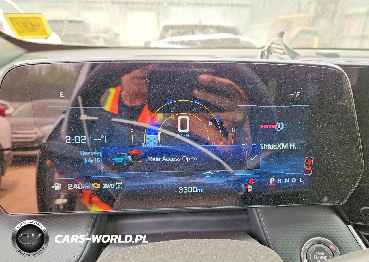 2026 Chevrolet Equinox VIN:3GNAXPEG0TL449787 - 9