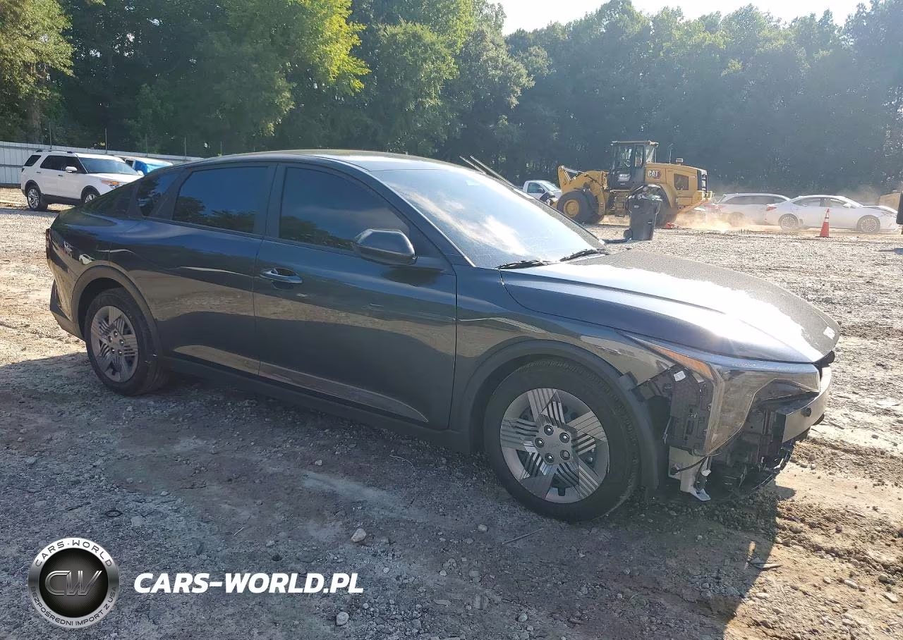 2025 Kia K4 Lx VIN:3KPFT4DE3SE136731 - 4