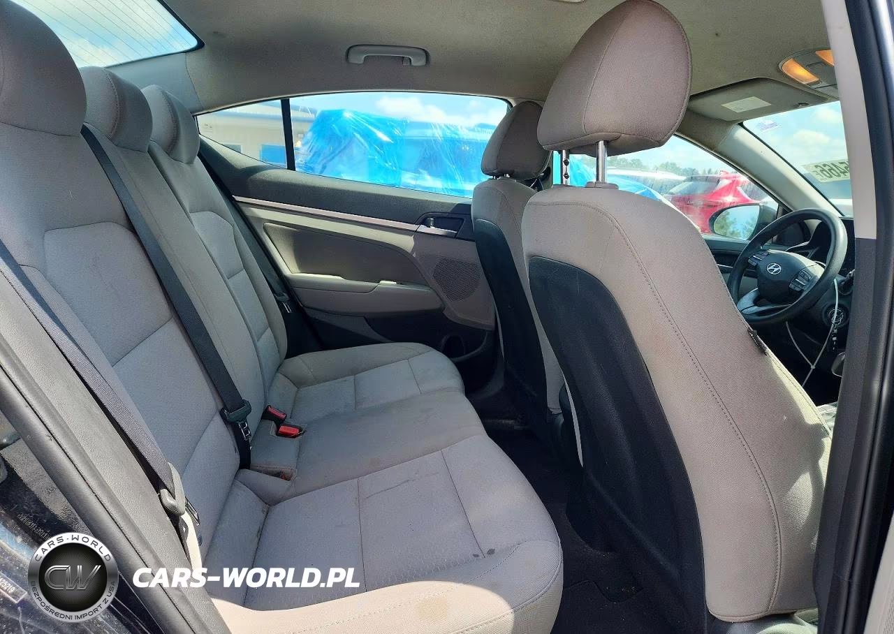 2019 Hyundai Elantra Sel VIN:5NPD84LF5KH425219 - 10