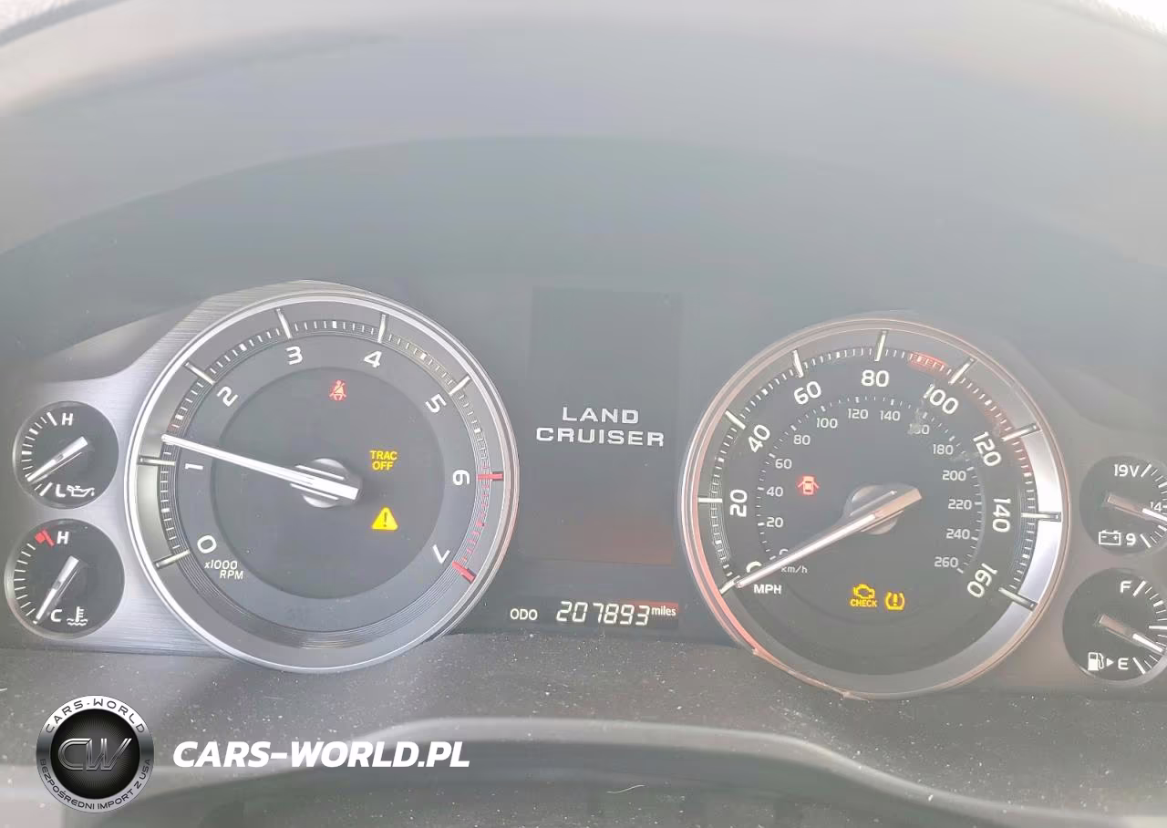 2016 Toyota Land Cruiser Base VIN:JTMCY7AJ5G4044035 - 9