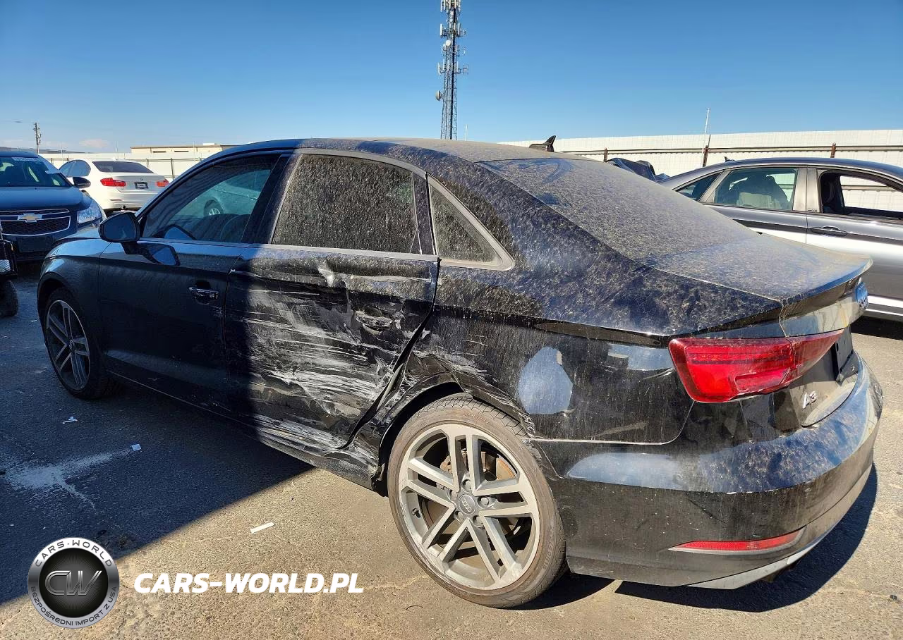 2018 Audi A3 Premium VIN:WAUAUGFF4J1015364 - 2