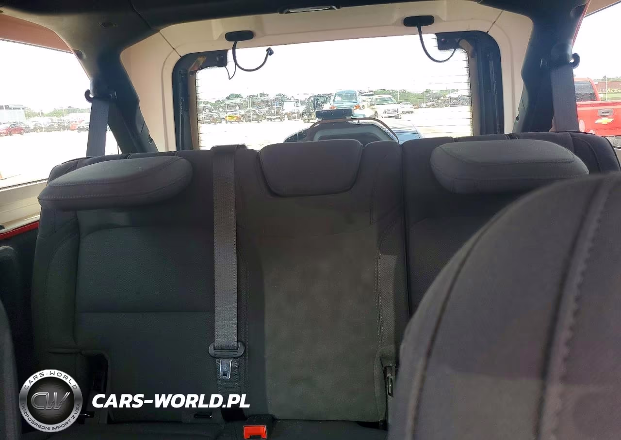 2020 Jeep Wrangler Unlimited Sport VIN:1C4HJXDNXLW188686 - 10