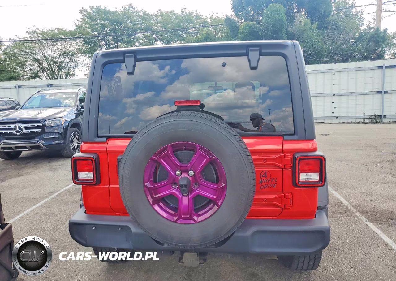 2020 Jeep Wrangler Unlimited Sport VIN:1C4HJXDNXLW188686 - 6