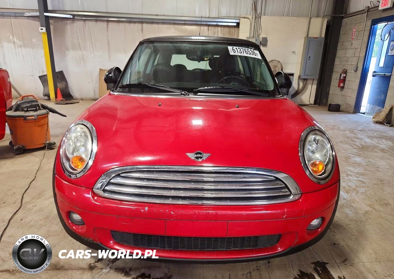 2009 Mini Cooper VIN:WMWMF33519TW77429 - 5