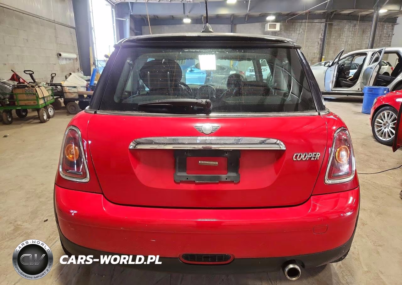 2009 Mini Cooper VIN:WMWMF33519TW77429 - 6