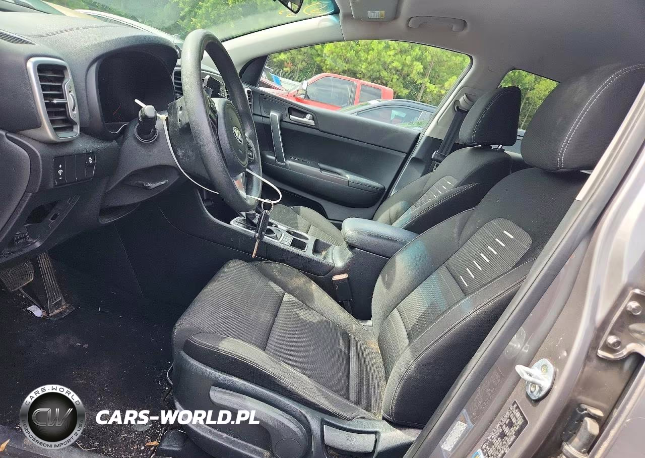 2018 Kia Sportage Lx VIN:KNDPMCACXJ7329844 - 7