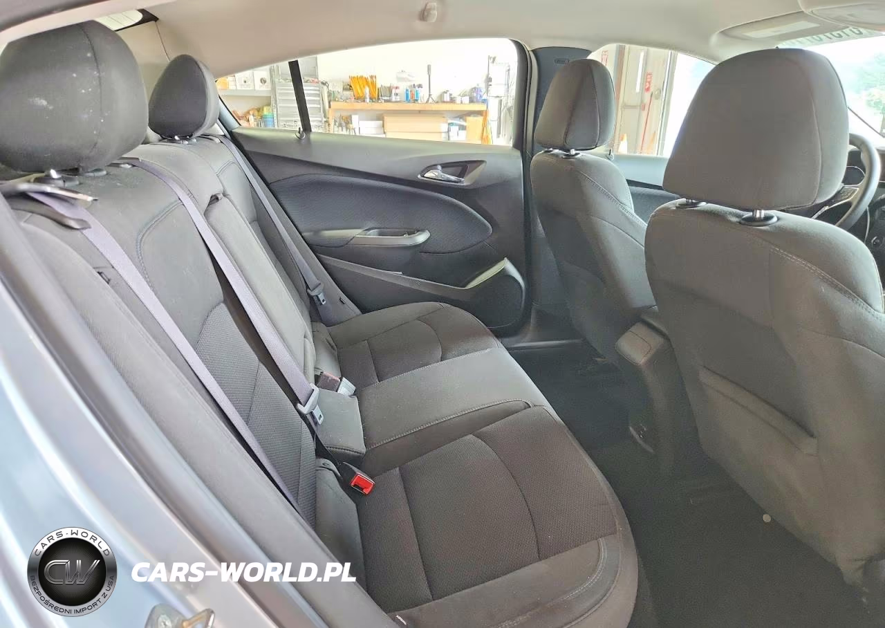 2017 Chevrolet Cruze Lt VIN:1G1BE5SM9H7153222 - 10