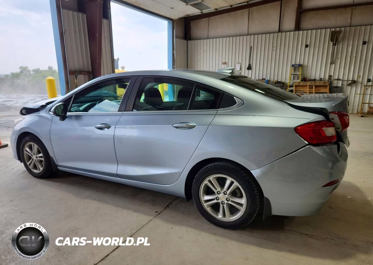 2017 Chevrolet Cruze Lt VIN:1G1BE5SM9H7153222 - 2