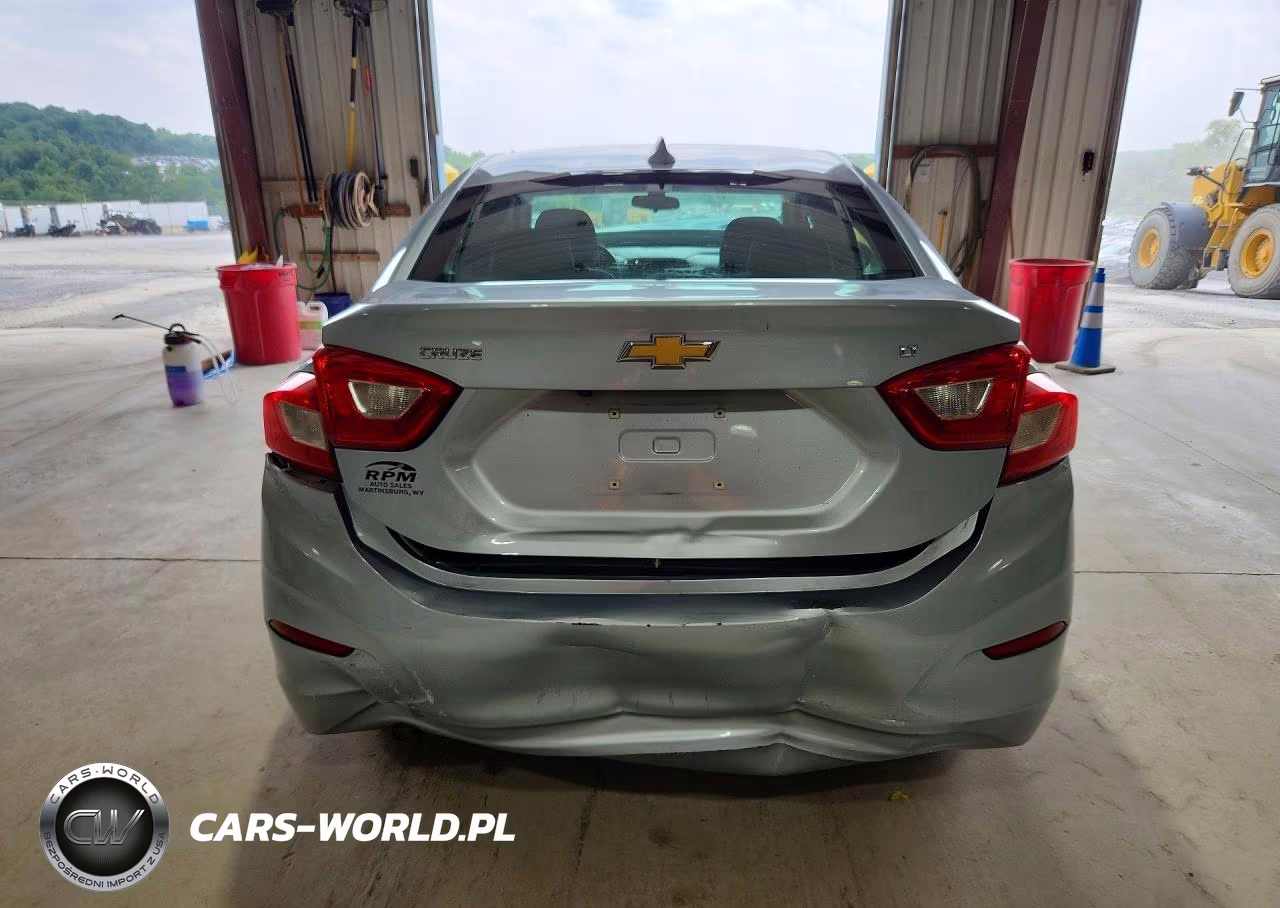 2017 Chevrolet Cruze Lt VIN:1G1BE5SM9H7153222 - 6