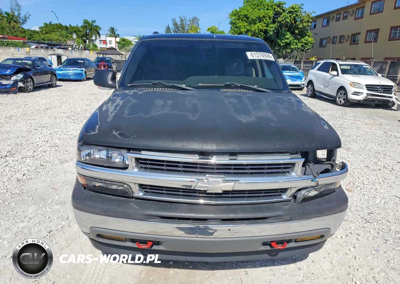 2004 Chevrolet Tahoe C1500 VIN:1GNEC13V34J154462 - 5