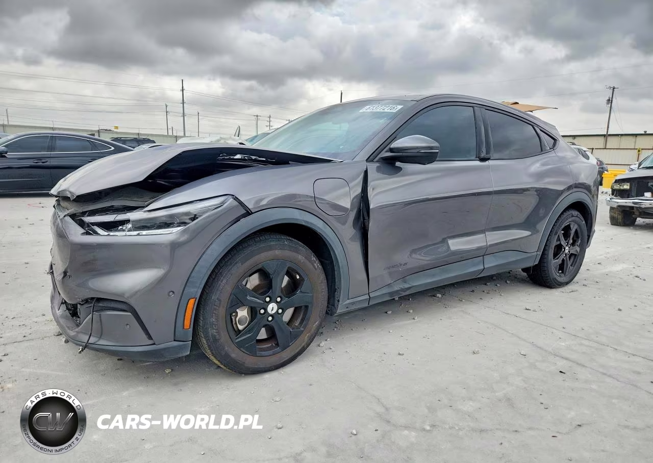 2021 Ford Mustang Mach-E Select