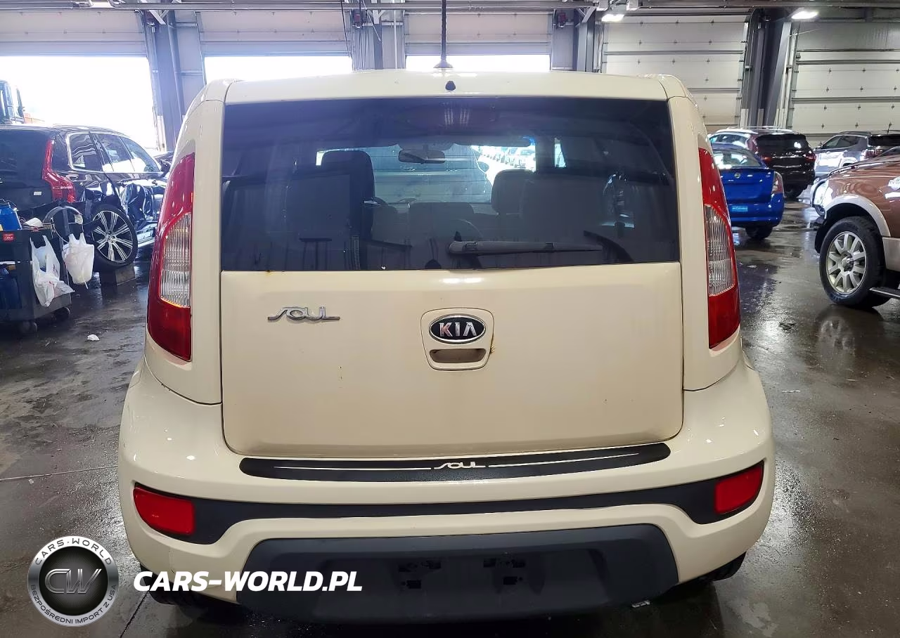 2012 Kia Soul Base VIN:KNDJT2A53C7424687 - 6