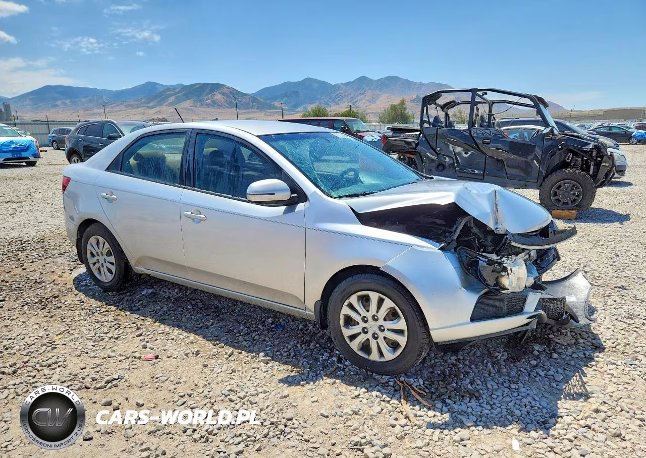 2013 Kia Forte Ex VIN:KNAFU4A20D5678095 - 4