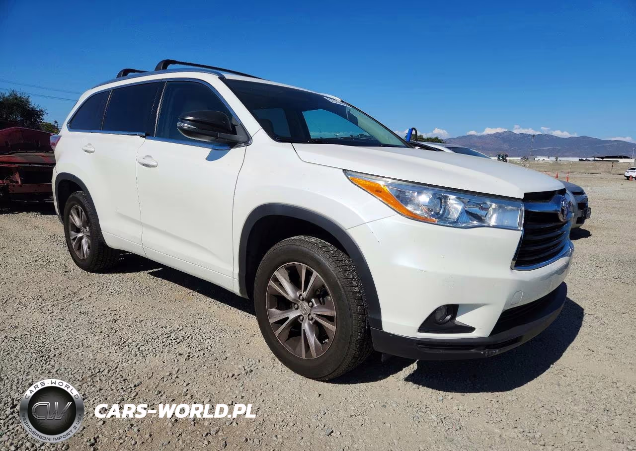 2014 Toyota Highlander Xle VIN:5TDKKRFH8ES029092 - 4