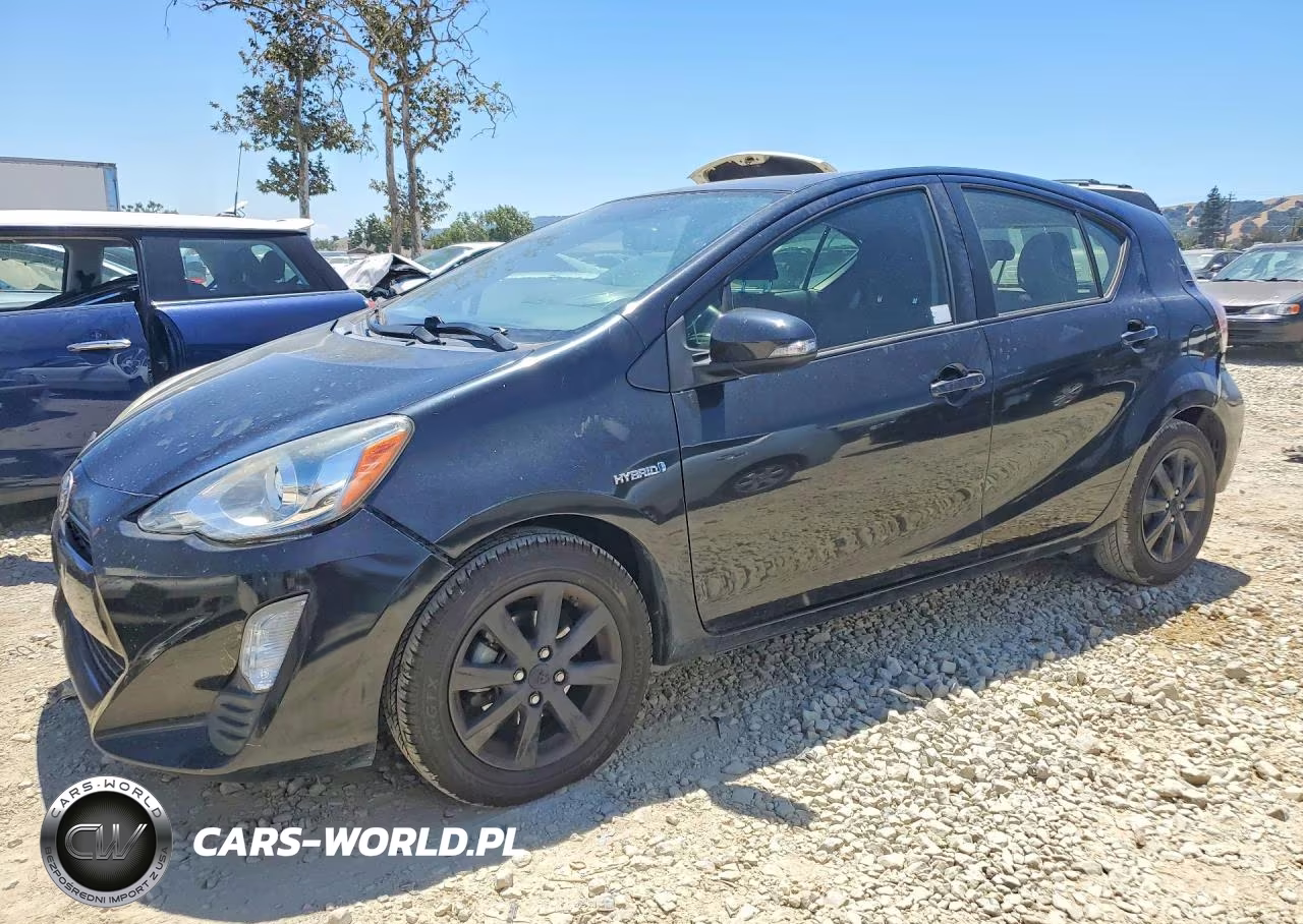 2016 Toyota Prius C Persona Special Edition