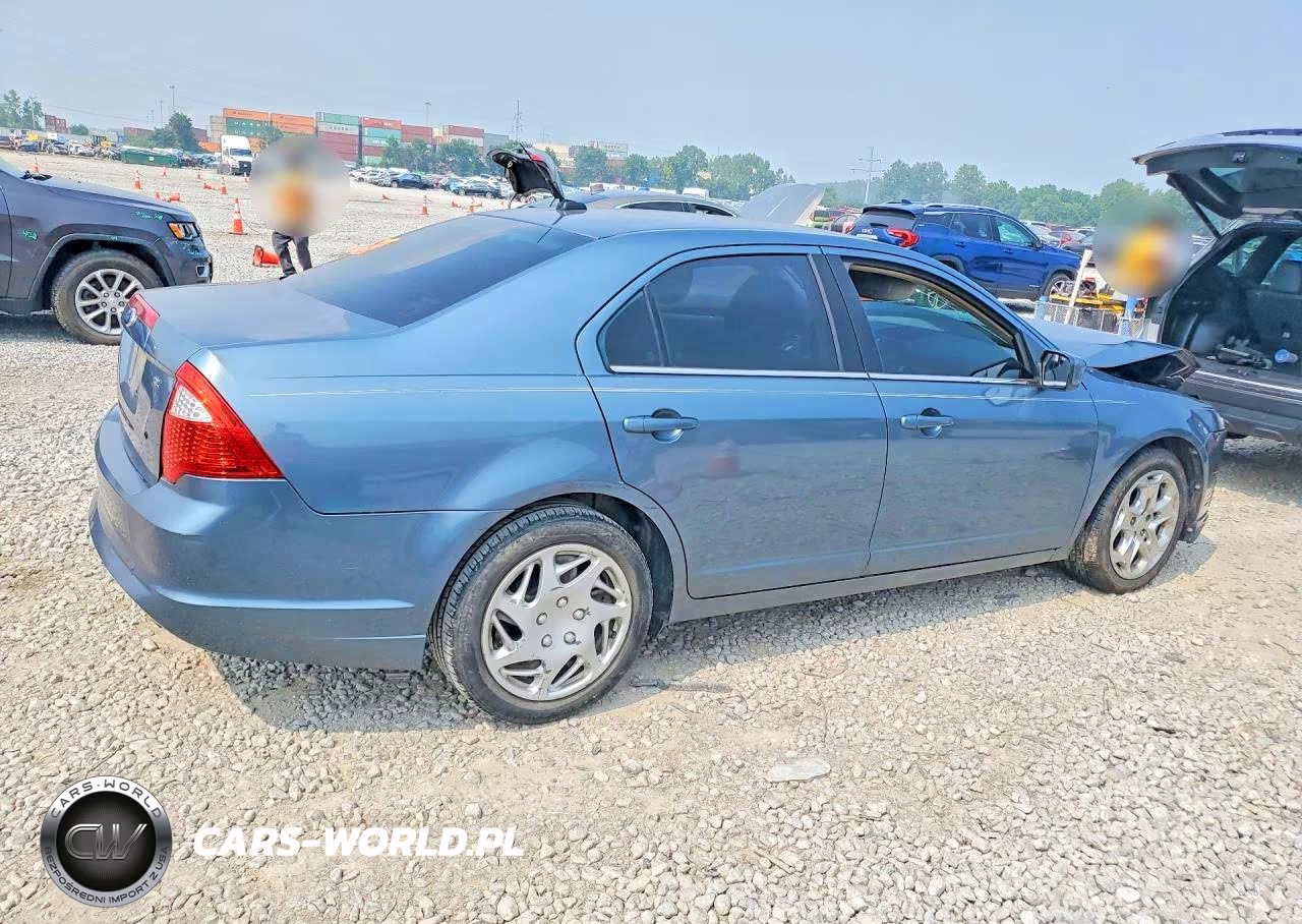 2011 Ford Fusion Se VIN:3FAHP0HA9BR330482 - 3