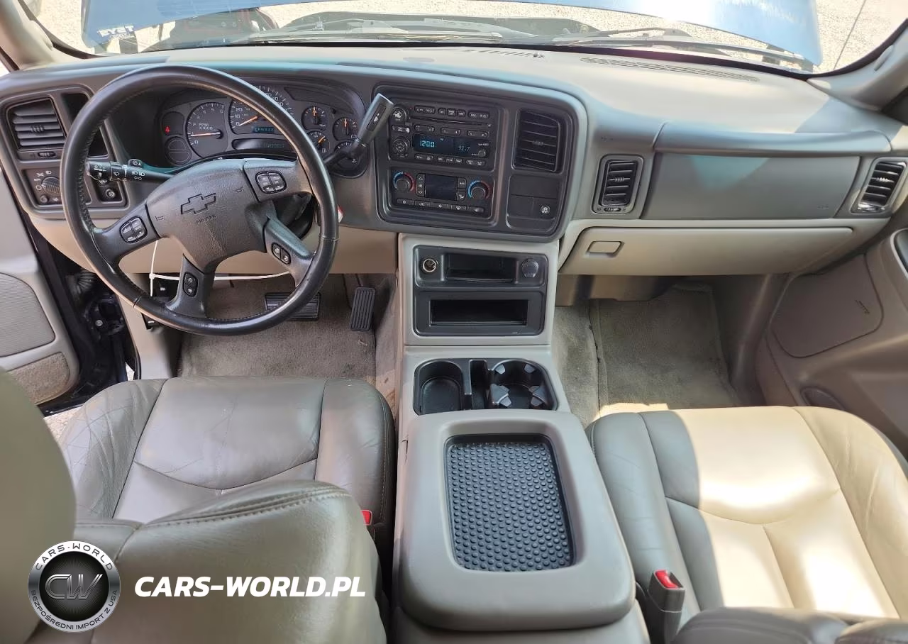 2004 Chevrolet Suburban C1500 VIN:1GNEC16Z84J199122 - 8