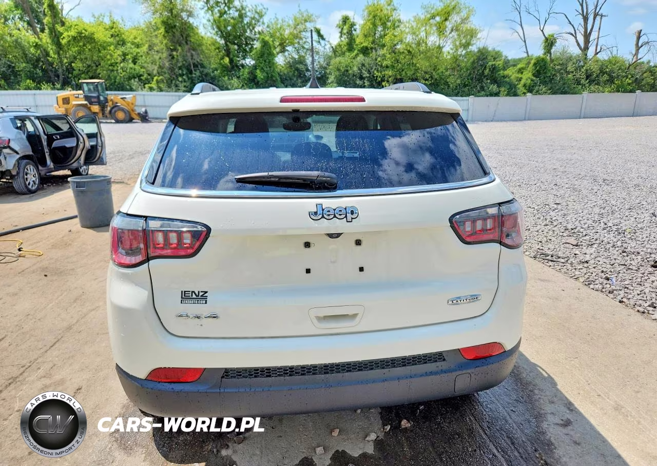 2018 Jeep Compass Latitude VIN:3C4NJDBB5JT206041 - 6