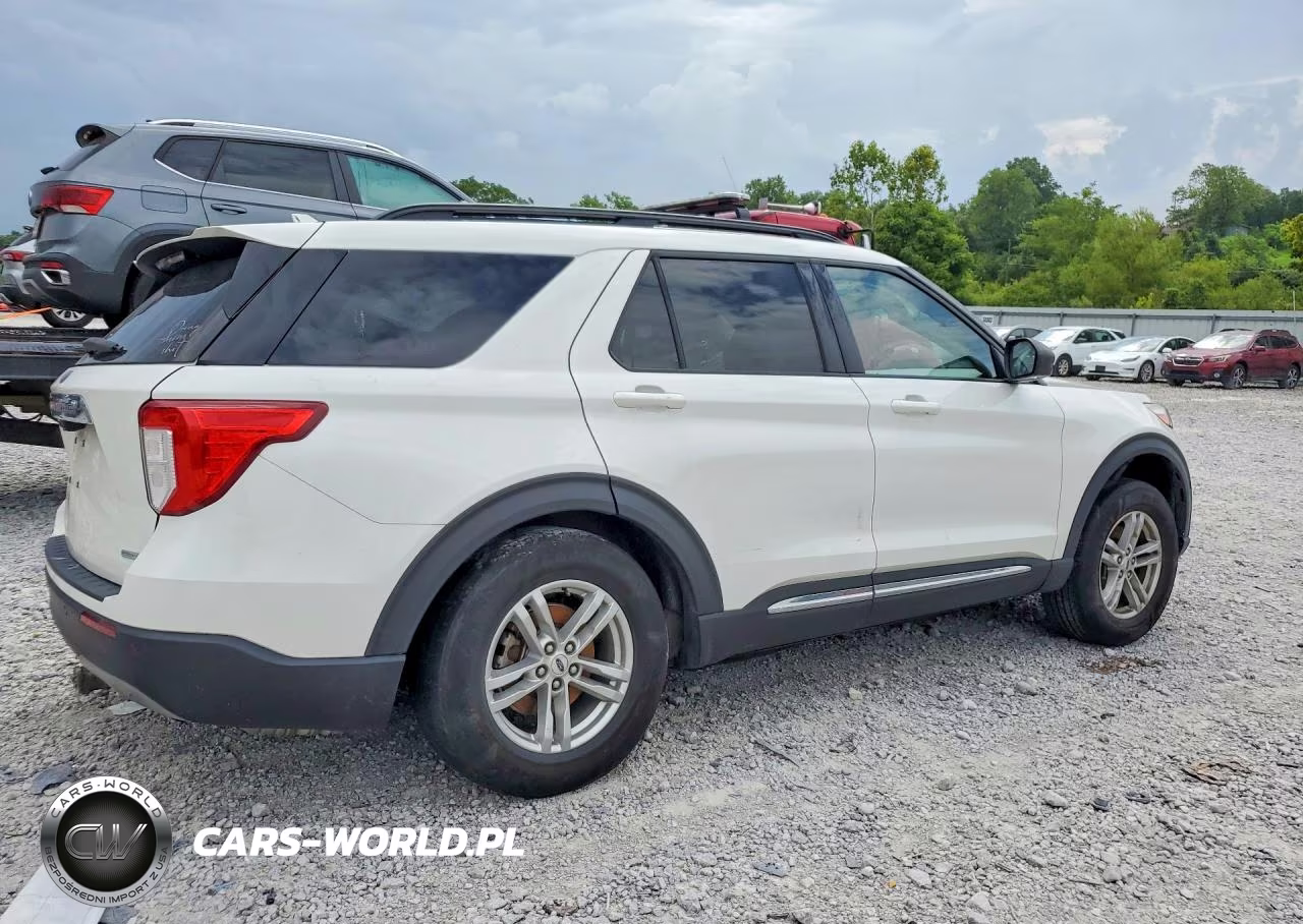 2020 Ford Explorer Xlt VIN:1FMSK7DH1LGB39623 - 3