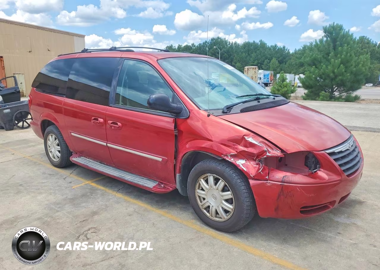 2005 Chrysler Town & Country Touring VIN:2C4GP54L75R206991 - 4