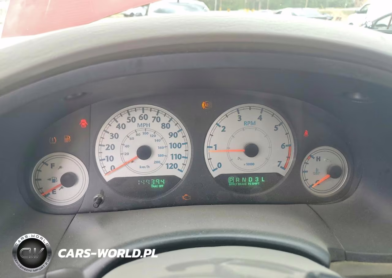 2005 Chrysler Town & Country Touring VIN:2C4GP54L75R206991 - 9