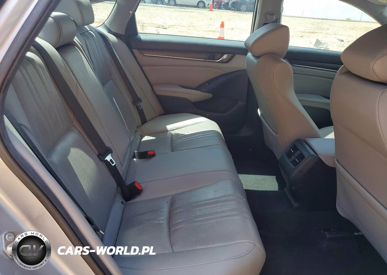 2019 Honda Accord Touring Hybrid VIN:1HGCV3F90KA013304 - 10