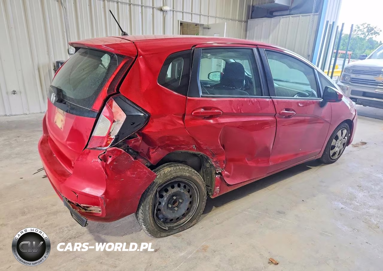 2019 Honda Fit Lx VIN:3HGGK5H46KM728808 - 3