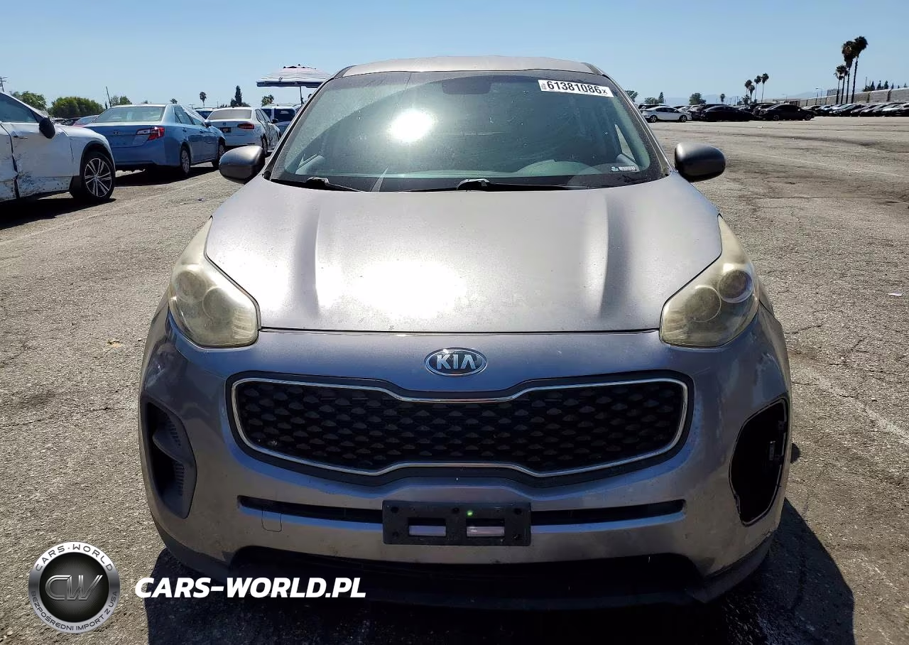 2018 Kia Sportage Lx VIN:KNDPM3AC0J7338276 - 5