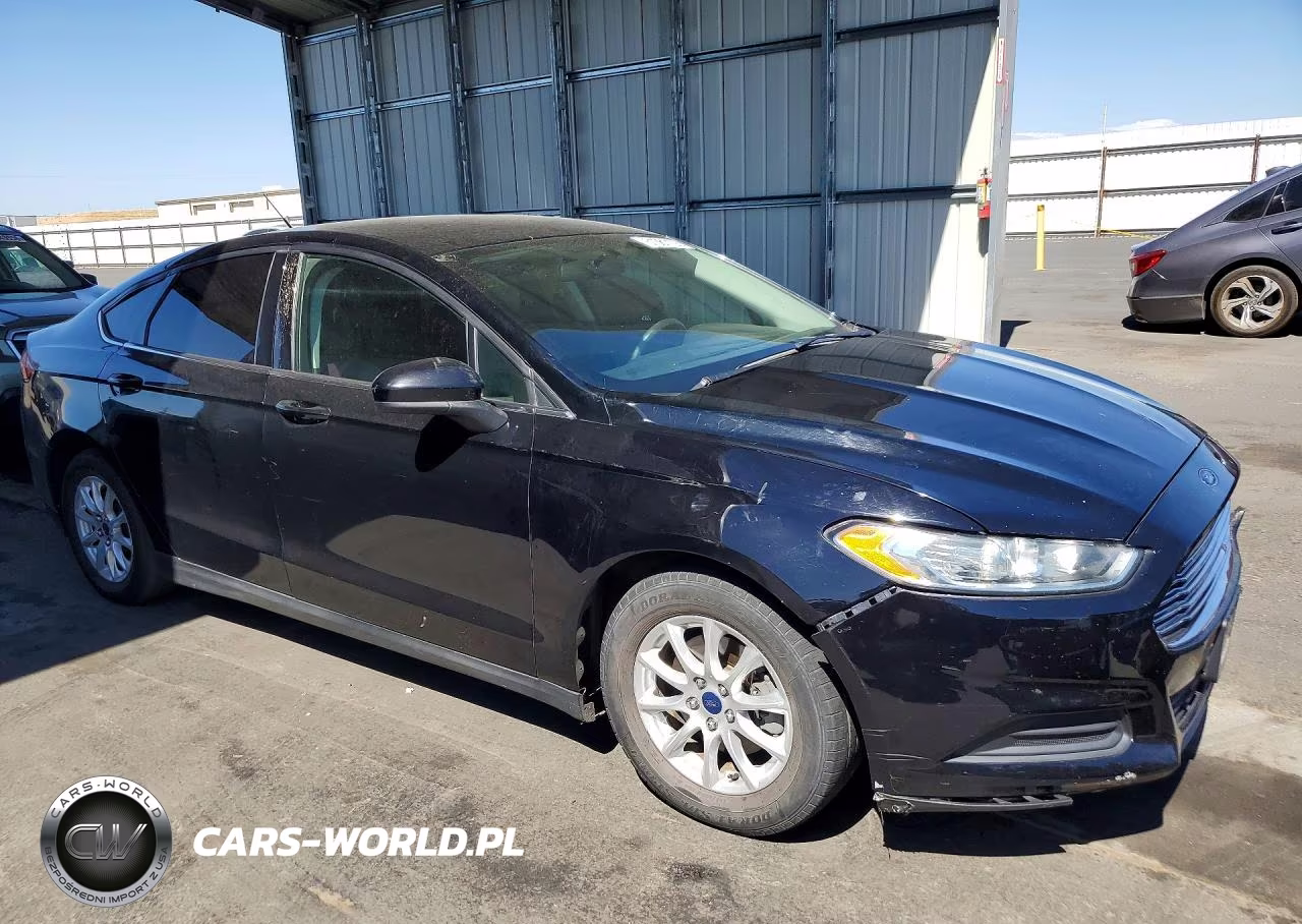 2016 Ford Fusion S VIN:3FA6P0G7XGR216382 - 4