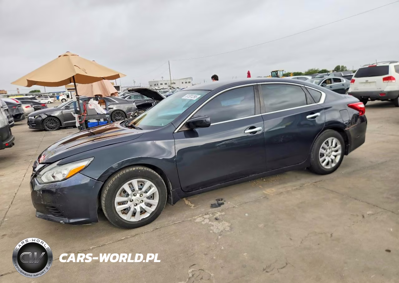 2016 Nissan Altima 2.5 S – zdjęcie 1 z 12