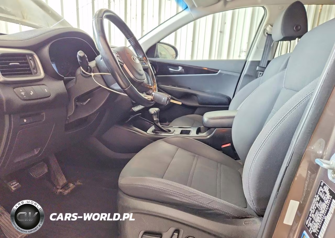 2019 Kia Sorento Lx VIN:5XYPG4A35KG499630 - 7