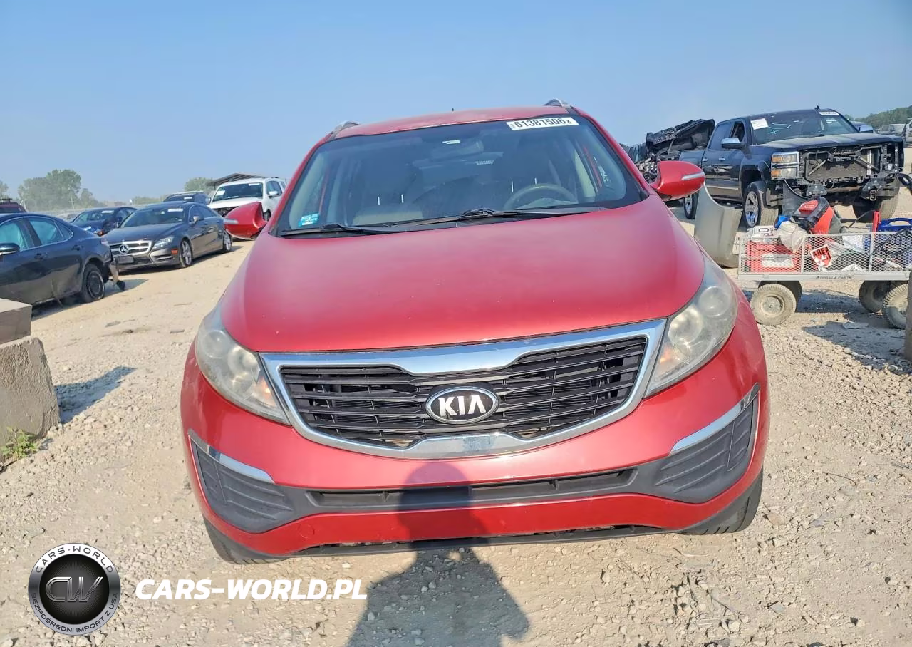 2013 Kia Sportage Lx VIN:KNDPBCA22D7361060 - 5