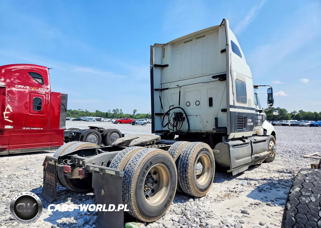2012 International Prostar Semi Truck VIN:3HSDJAPRXGN750412 - 3