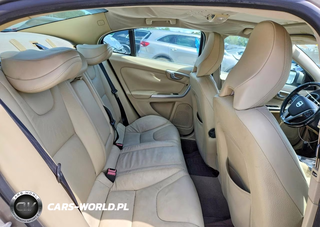 2014 Volv S60 VIN:YV1612FS5E1298312 - 10