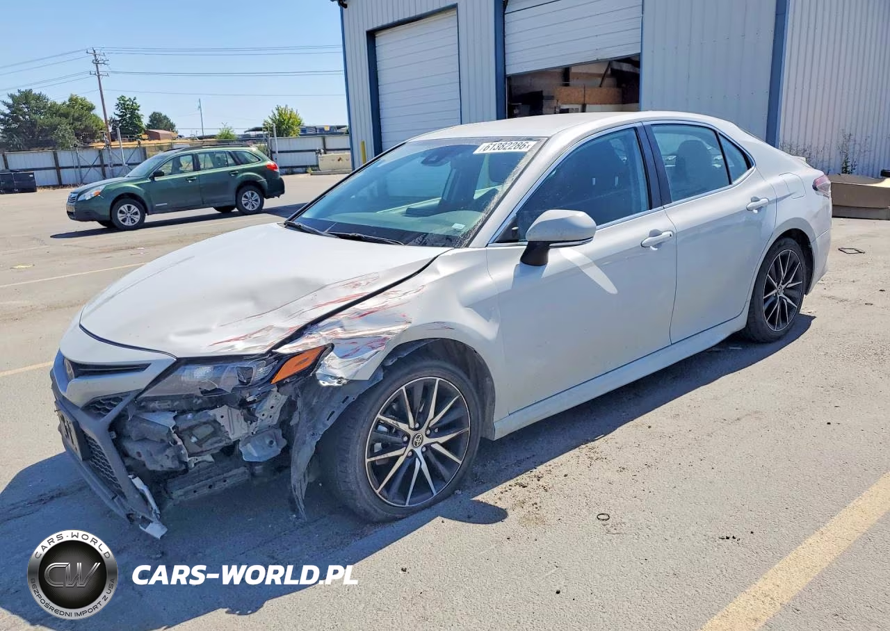 2024 Toyota Camry Se – zdjęcie 1 z 13