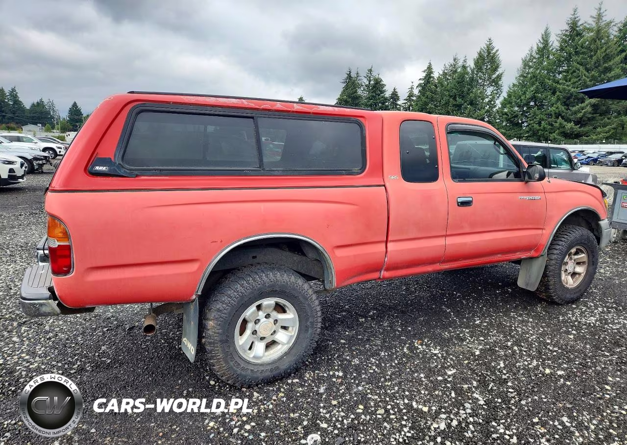 2000 Toyota Tacoma Xtracab VIN:4TAWN72N0YZ648213 - 3
