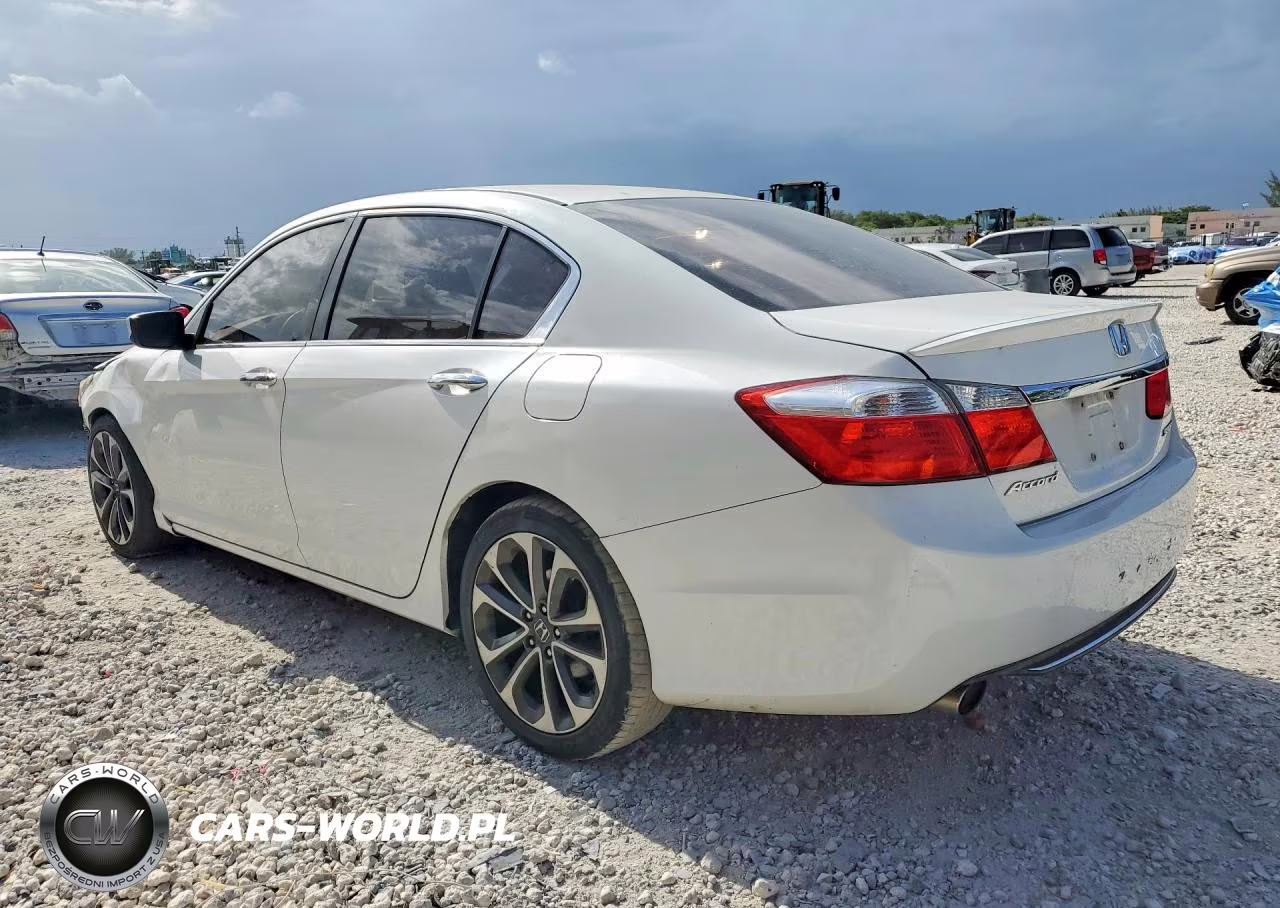 2015 Honda Accord Sport VIN:1HGCR2F58FA179653 - 2