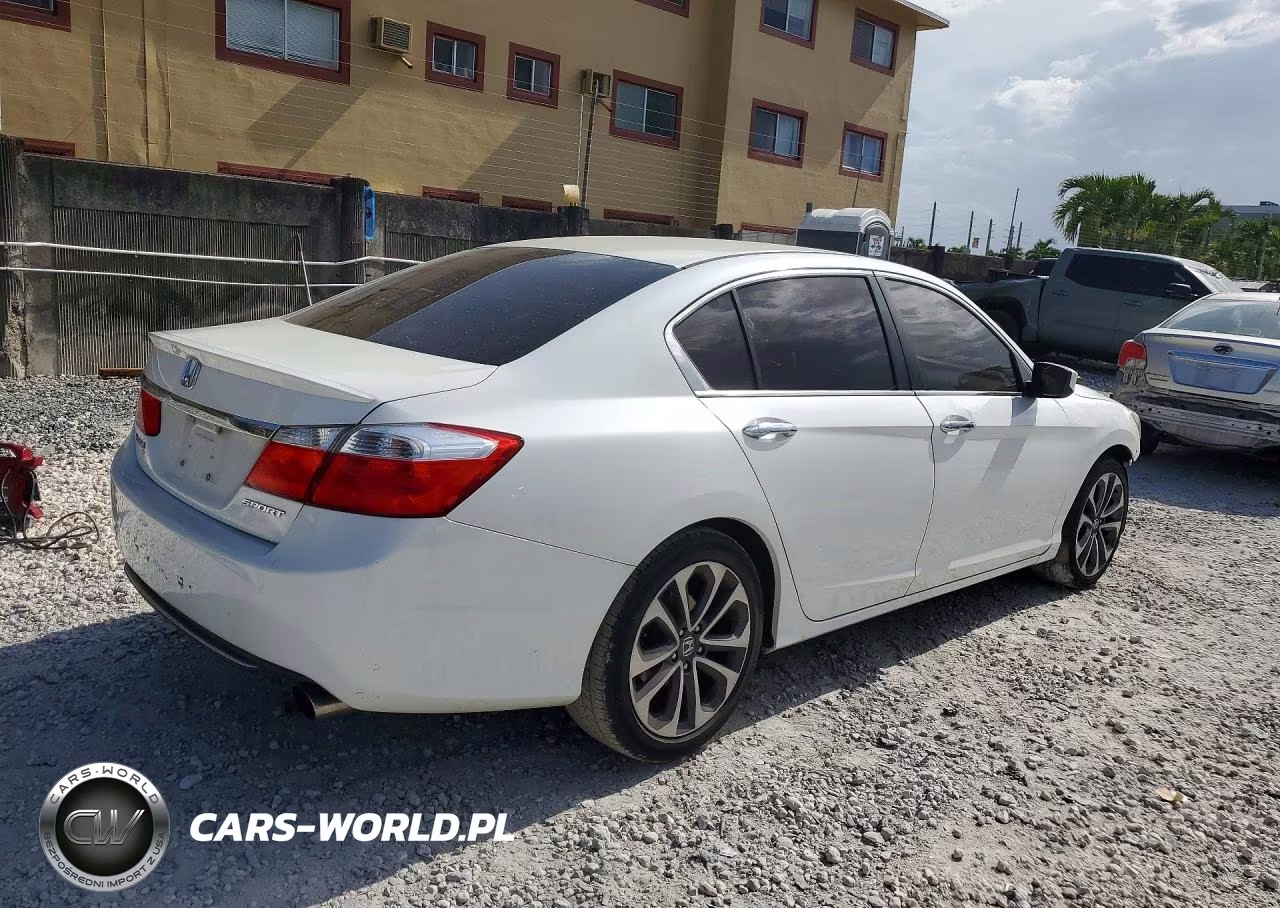 2015 Honda Accord Sport VIN:1HGCR2F58FA179653 - 3