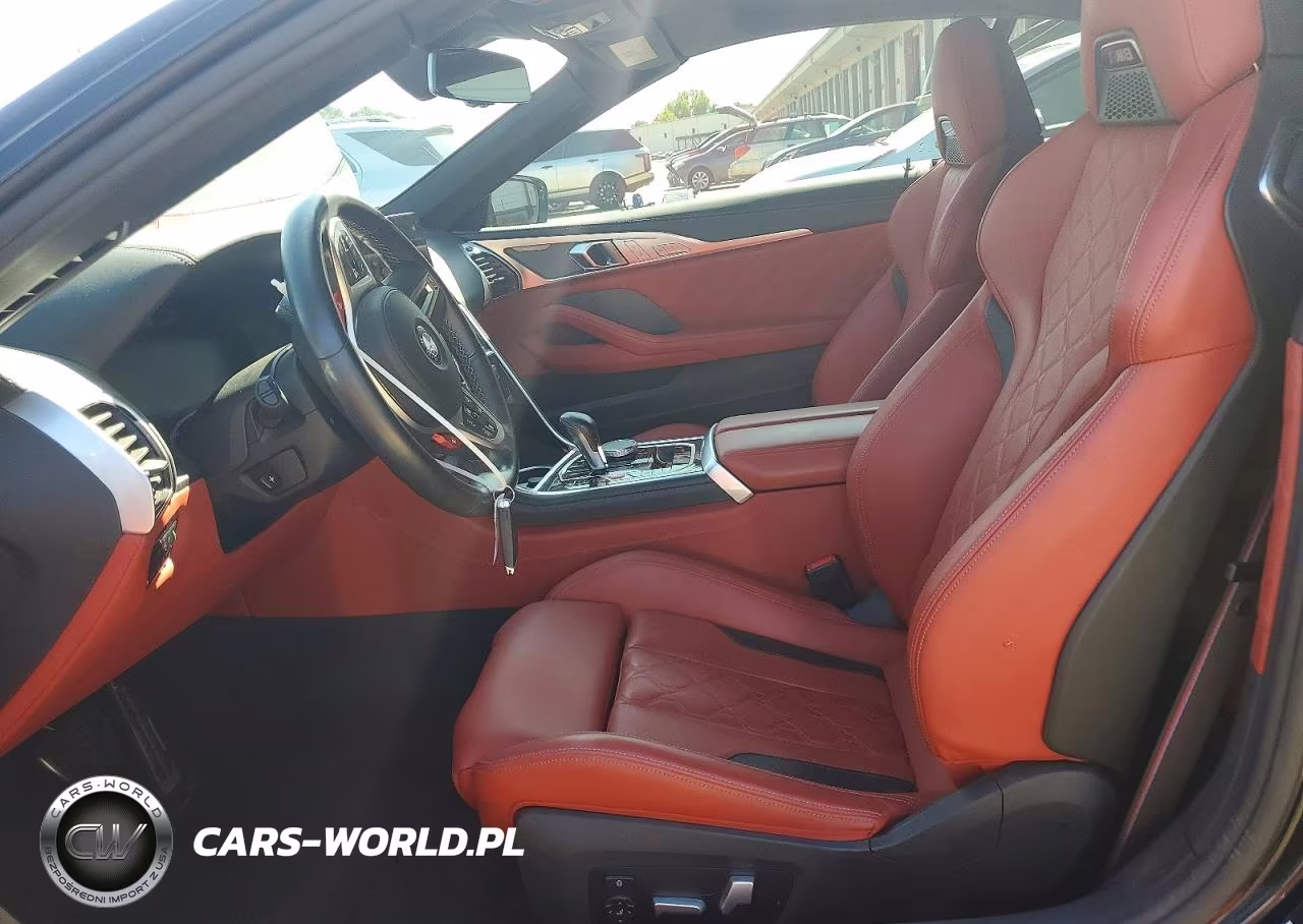 2024 BMW M8 VIN:WBSDZ0C06RCR10856 - 7