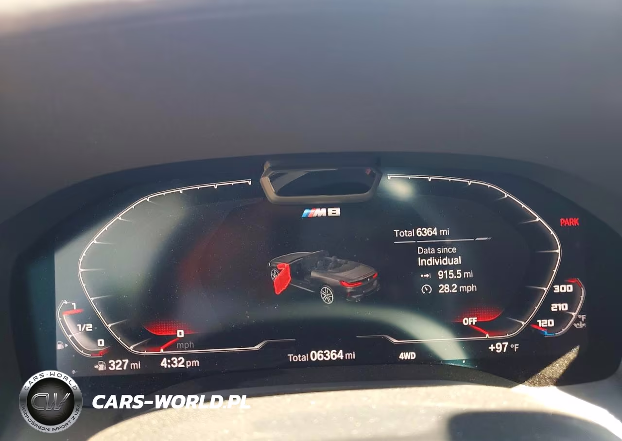2024 BMW M8 VIN:WBSDZ0C06RCR10856 - 9