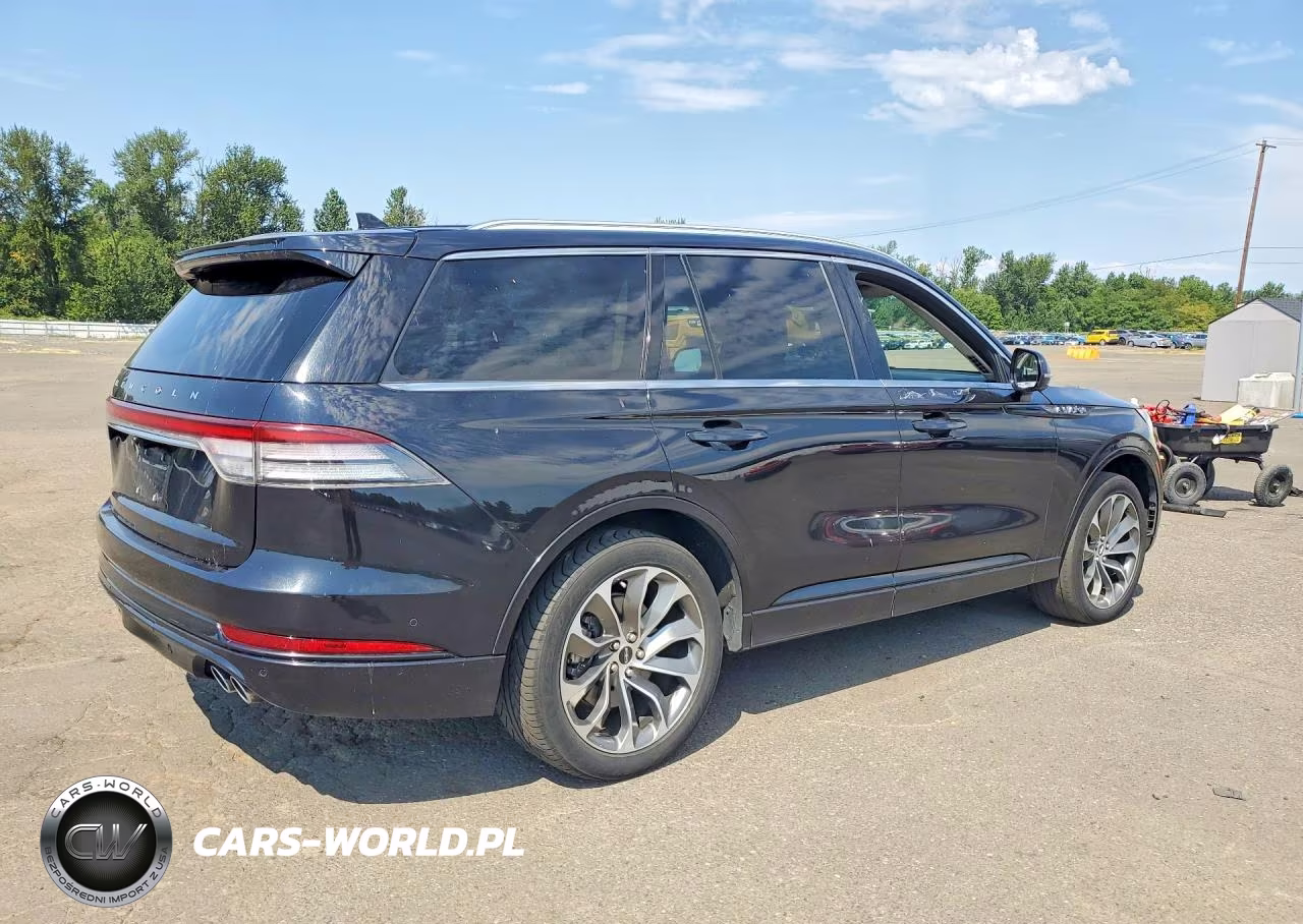 2023 Lincoln Aviator Grand Touring VIN:5LMYJ8XY4PNL01399 - 3